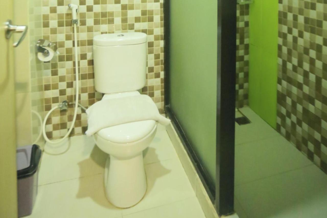 Utc Dago Hotel Bandung Exterior photo